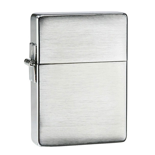 Zippo Lighter 1935 Replica™ without Slashes